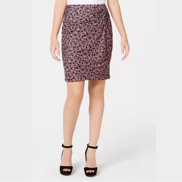 1.STATE Ditsy Drift Ruched Mini Skirt | Size S - Picture 8 of 11